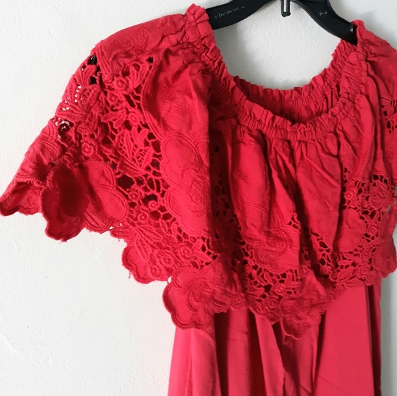 Knox Rose Lace Off Shoulder Dress - Picture 2 of 2